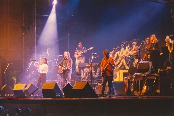 Lindisfarnes Christmas concerts at the Newcastle City Hall. 20  /  12  /  91