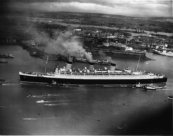 The liner Queen Mary on her maiden voyage. 27 May 1936