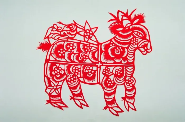 Framed Print : Ling Liu who is an expert in the art of Chinese Paper Cuts 11th January 1996 Framed Print : Ling Liu who is an expert in the art of Chinese Paper Cuts 11th January 1996