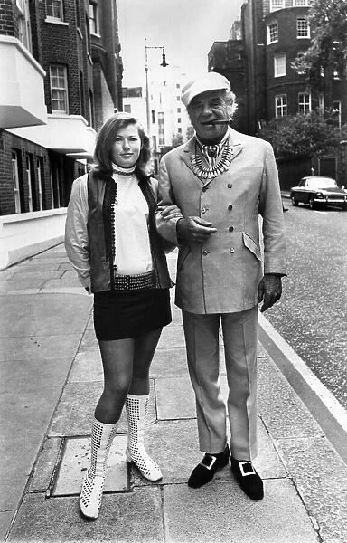 Lionel Stander andfFiancee in London today. July 1968 P008092