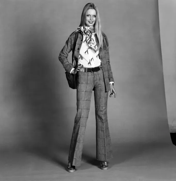 Framed Print : Lise-Lotte. Swedish model wearing flaired trouser suit. March 1975 75-01268-005 Framed Print : Lise-Lotte. Swedish model wearing flaired trouser suit. March 1975 75-01268-005