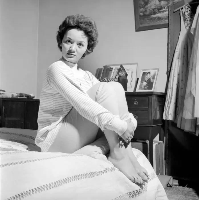 Framed Print : Lita Roza, English Singer, pictured 1957 Framed Print : Lita Roza, English Singer, pictured 1957