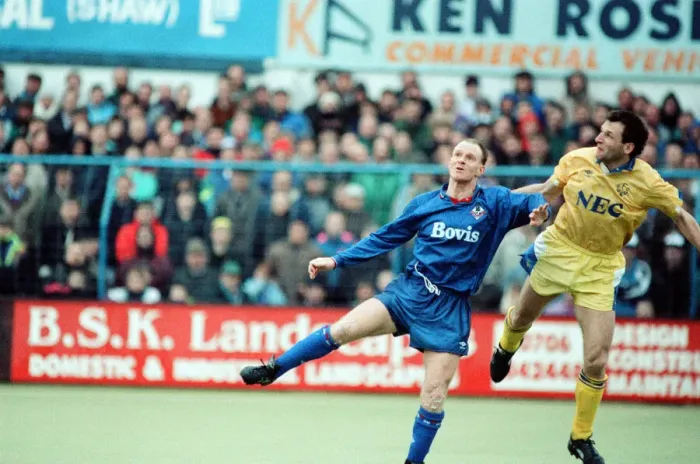 Framed Print : Littlewoods Cup. Oldham Athletic 2-2 Everton 17th February 1990 Framed Print : Littlewoods Cup. Oldham Athletic 2-2 Everton 17th February 1990