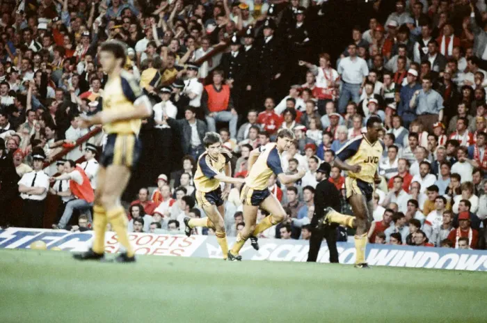 Framed Print : Liverpool 0 v 2 Arsenal, Division One League Title clincher at Anfield, Liverpool