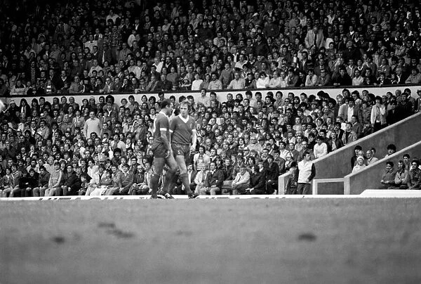 Liverpool 0 v. Aston Villa 0. Division one football September 1981 MF03-15-013