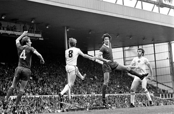 Liverpool 0 v. Aston Villa 0. Division one football September 1981 MF03-15-022