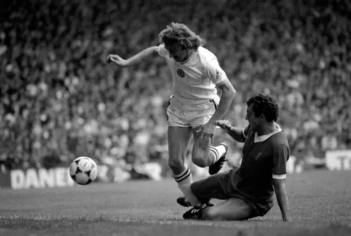 Framed Print : Liverpool 0 v. Aston Villa 0. Division one football September 1981 MF03-15-008