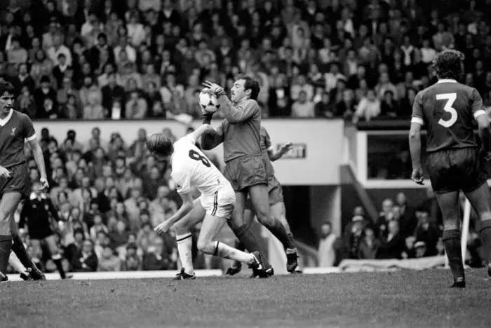 Framed Print : Liverpool 0 v. Aston Villa 0. Division one football September 1981 MF03-15-025 Framed Print : Liverpool 0 v. Aston Villa 0. Division one football September 1981 MF03-15-025