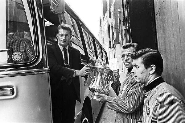 Liverpool 2-1 Leeds United 1965 FA Cup Final 1st May 1965 (Picture