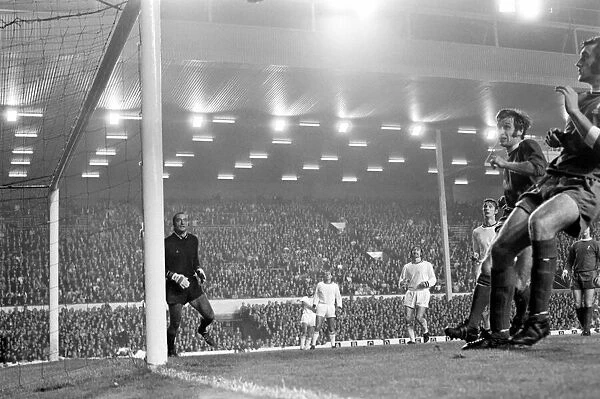 Liverpool (2) v. Servette (0). European Cup Winners Cup. September 1971 71-12067-018