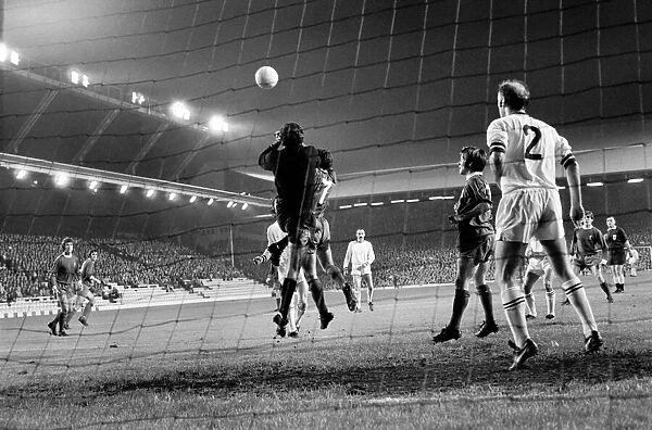 Liverpool (2) v. Servette (0). European Cup Winners Cup. September 1971 71-12067-029
