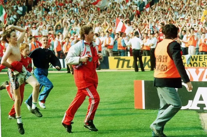 Framed Print : Liverpool 3 Versus Everton 2 FA Cup Final 1989 Kenny Dalglish Framed Print : Liverpool 3 Versus Everton 2 FA Cup Final 1989 Kenny Dalglish