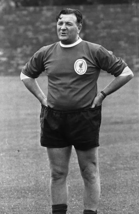 Framed Print : Liverpool assistant manager Bob Paisley wearing the club shirt as he directs a training Framed Print : Liverpool assistant manager Bob Paisley wearing the club shirt as he directs a training