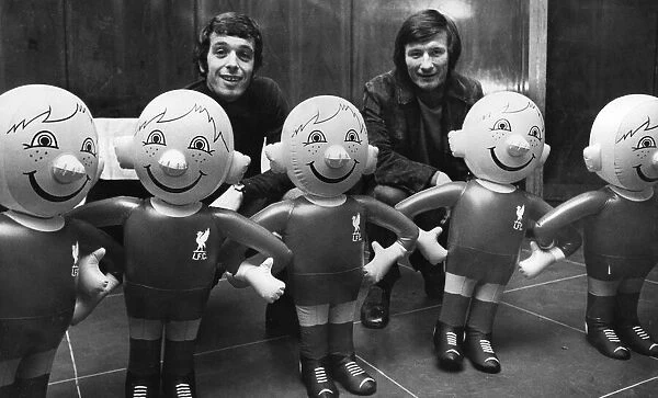 Liverpool captain Tommy Smith and Ian Callaghan met the inflatable footballers at a city