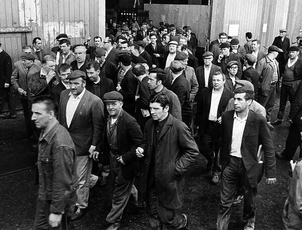 Liverpool dockers. Circa 1969