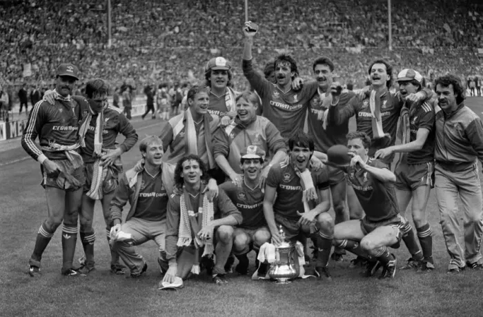 Framed Print : Liverpool FC after winning the FA Cup 1986 Liverpool v Everton at Wembley Framed Print : Liverpool FC after winning the FA Cup 1986 Liverpool v Everton at Wembley
