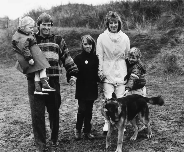 Framed Print : Liverpool footballer Kenny Dalglish with wife, children Framed Print : Liverpool footballer Kenny Dalglish with wife, children