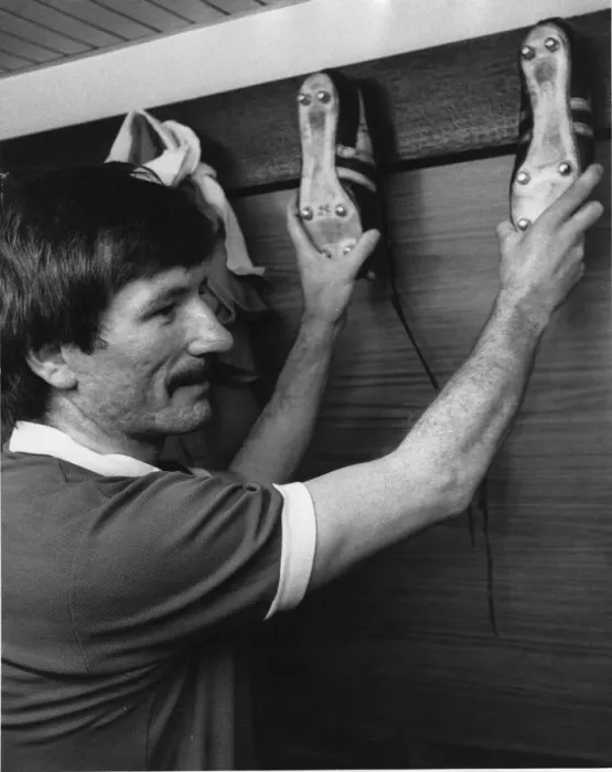 Framed Print : Liverpool footballer Tommy Smith in the dressing room at Anfield for his testimonial Framed Print : Liverpool footballer Tommy Smith in the dressing room at Anfield for his testimonial