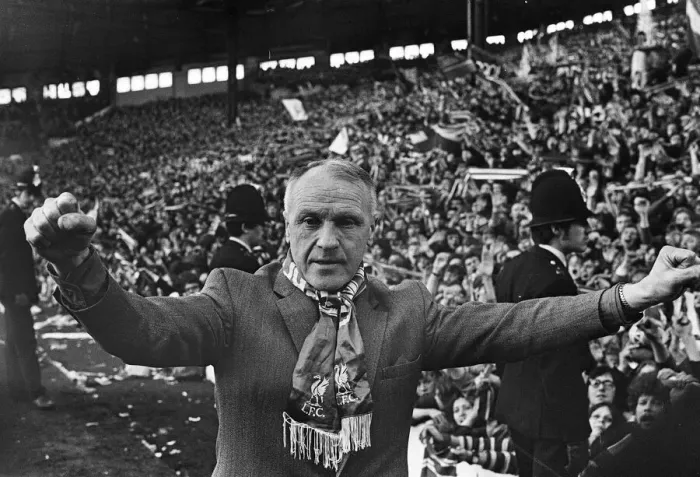 Framed Print : Liverpool manager Bill Shankly celebrates as his side become League champions following