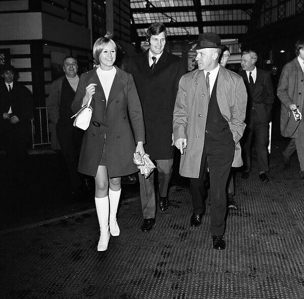 Liverpool manager Bill Shankly at Lime Street Station to greet new signing John Toshack