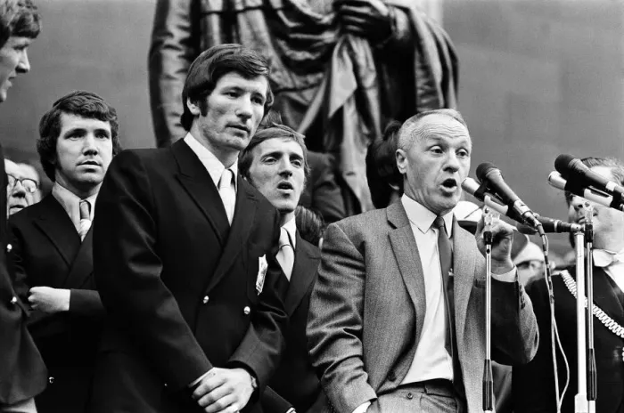 Framed Print : Liverpool manager Bill Shankly pictured on his side Framed Print : Liverpool manager Bill Shankly pictured on his side