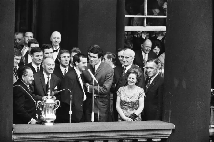 Framed Print : Liverpool manager Bill Shankly pictured on the Liverpool team return to the city