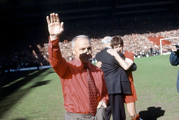 Liverpool manager Bill Shankly receives the applause of the Kop before his side