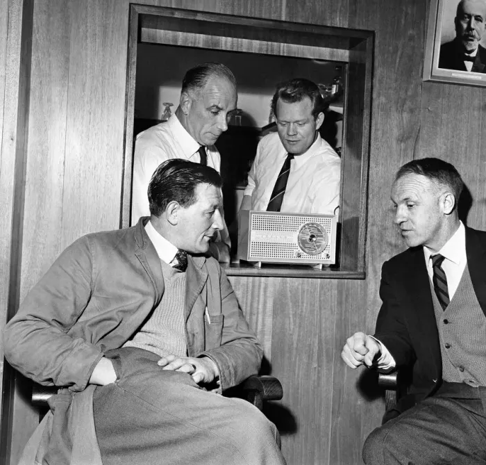 Framed Print : Liverpool manager Bill Shankly (right), trainer Bob paisley