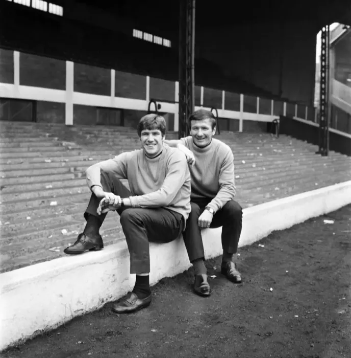 Framed Print : Liverpool players Tommy Smith and Emlyn Hughes at Anfield