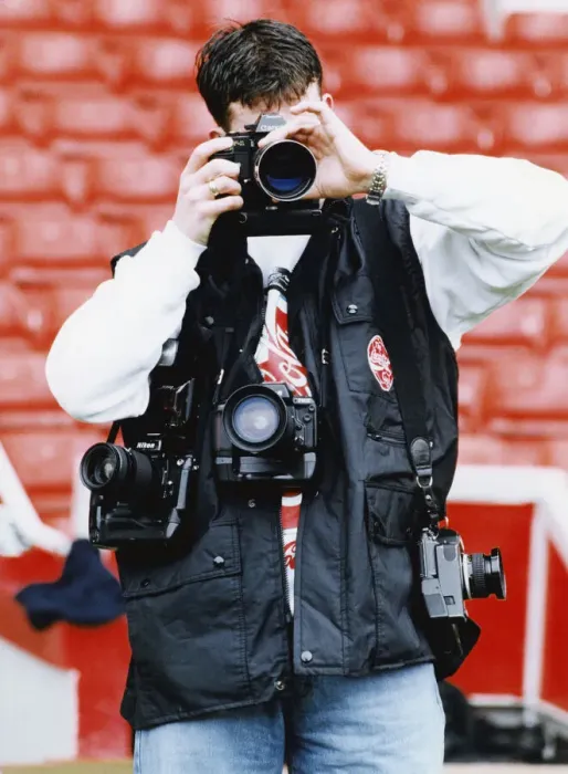 Framed Print : Liverpool striker Robbie Fowler has Wembley in his sights as he tries his hand behind Framed Print : Liverpool striker Robbie Fowler has Wembley in his sights as he tries his hand behind