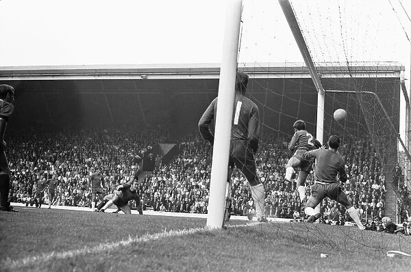 Liverpool v Chelsea Division One Football 8th August 1969 Ian St John scores