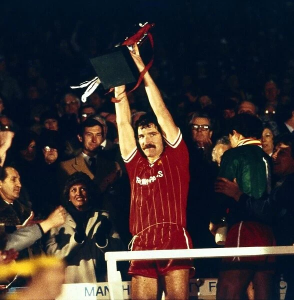 Liverpool v Everton - Milk Cup Final 1984 replay Graeme Souness hold up the trophy