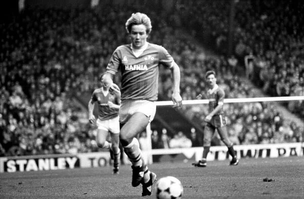 Liverpool v. Everton. October 1984 MF18-04-012 The final score was a one nil