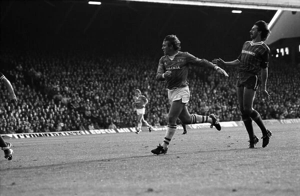 Liverpool v. Everton. October 1984 MF18-04-070 The final score was a one nil