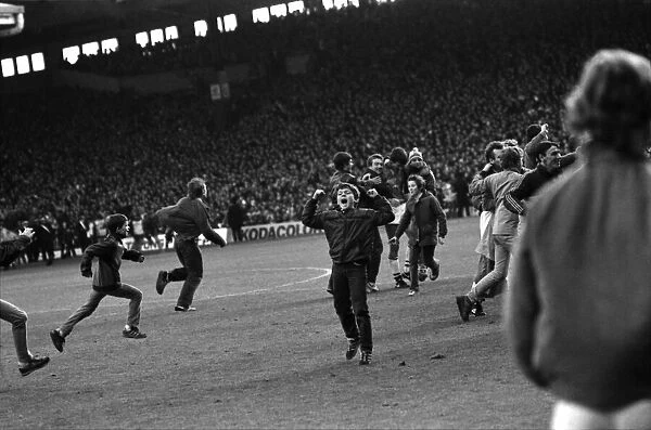 Liverpool v. Everton. October 1984 MF18-04-080 The final score was a one nil