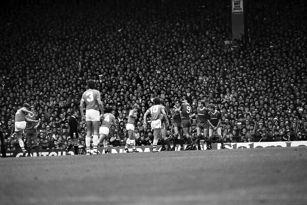 Liverpool v. Everton. October 1984 MF18-04-117 The final score was a one nil