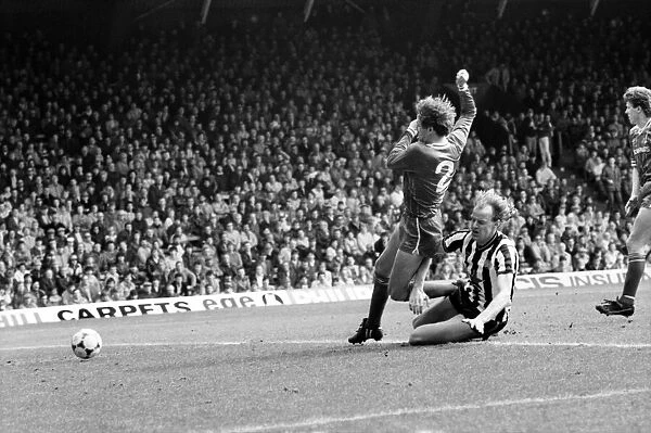 Liverpool v. Newcastle. April 1985 MF21-02-032 The final score was a Three one