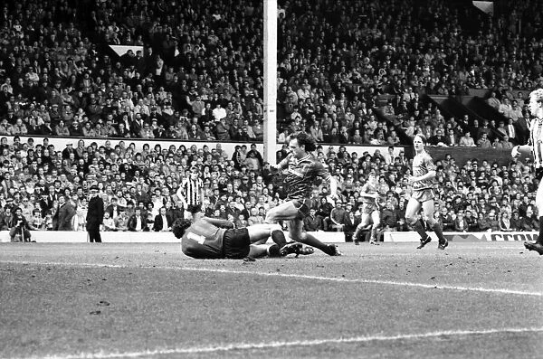 Liverpool v. Newcastle. April 1985 MF21-02-074 The final score was a Three one