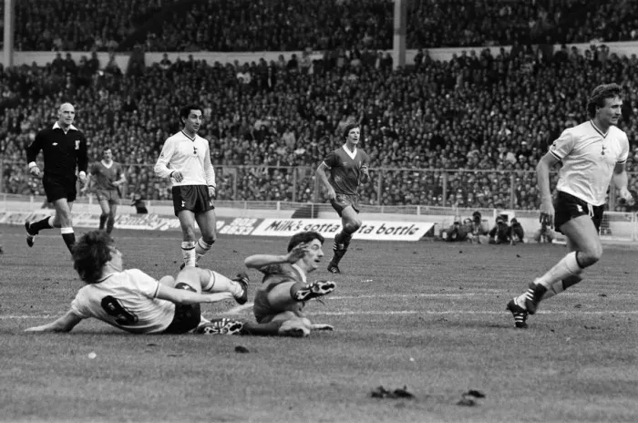 Framed Print : Liverpool v Tottenham Hotspur, Football League Cup Final at Wembley Stadium