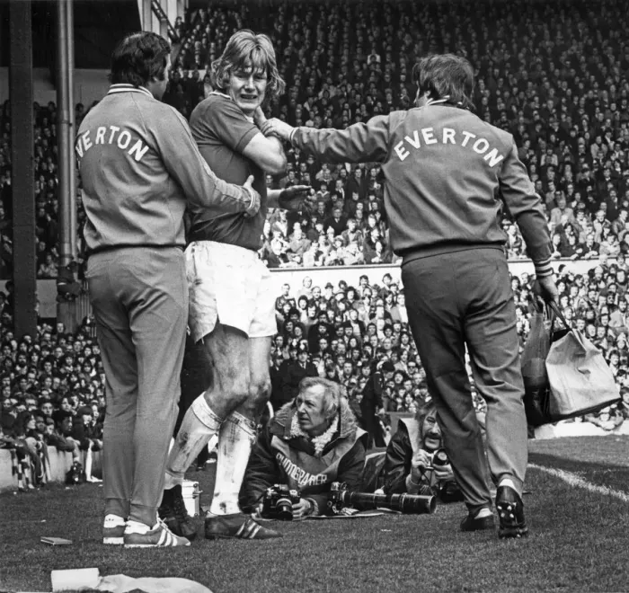Framed Print : Liverpool verses Everton at Anfield, Liverpool, Merseyside Framed Print : Liverpool verses Everton at Anfield, Liverpool, Merseyside
