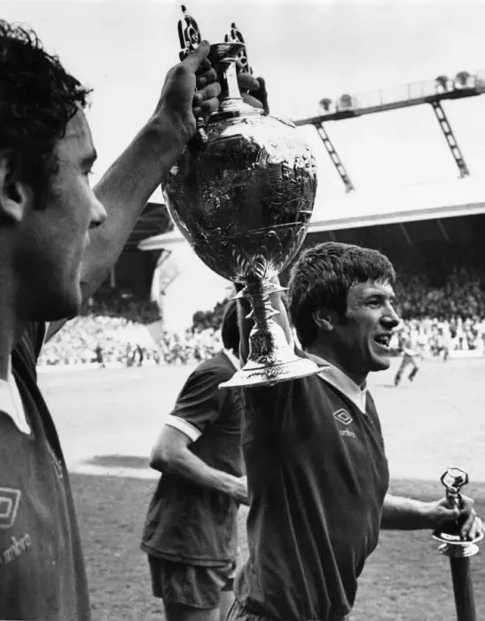 Framed Print : Liverpool win the League Championship after a goalless draw with West Ham United Framed Print : Liverpool win the League Championship after a goalless draw with West Ham United