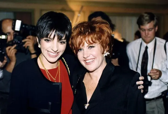 Framed Print : Liza Minnelli Actress Singer With Her Sister Lorna Luft At The Variety Club Tribute To