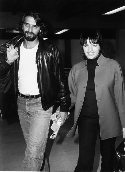 Liza Minnelli and husband Mark Gero August 1982 leave Heathrow Airport for New