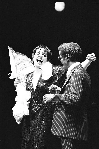 Liza Minnelli performing on stage with Sammy Davis Jr. 10th December 1978