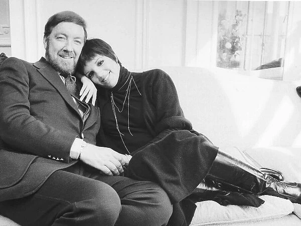 Liza Minnelli with her second husband Jack Haley -November 1978 Dbase MSI