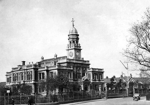 Llanelli Town Hall. Circa 1935