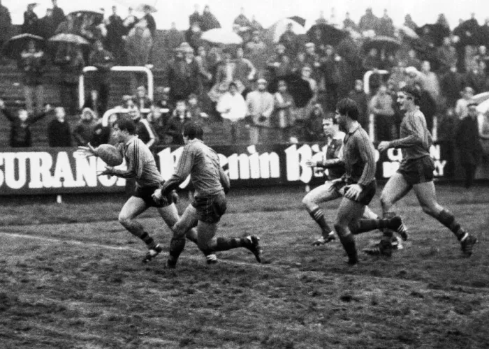 Framed Print : Llanelli v Australia rugby match, during the Australia tour of Britain and Ireland Framed Print : Llanelli v Australia rugby match, during the Australia tour of Britain and Ireland