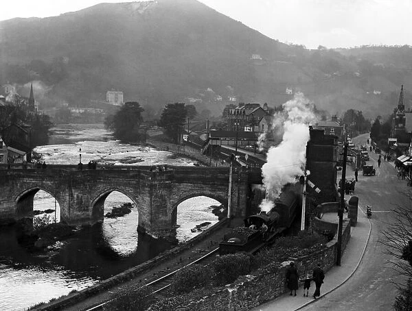 Llangollen railway station, Denbighshire, Wales. May 1932