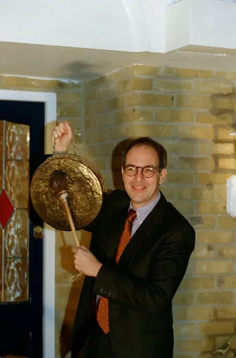 Framed Print : Lloyd Grossman Chef / TV Presenter March 1998 Opening the Crest Show house Framed Print : Lloyd Grossman Chef / TV Presenter March 1998 Opening the Crest Show house