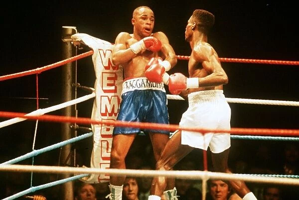 LLoyd Honeyghan Boxing. In the corner of ring boxing Mark Breland 3rd March 1990